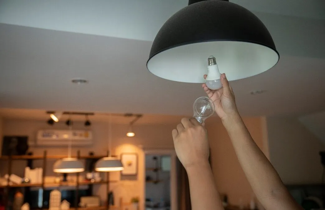 Energy efficient lighting solutions for homes