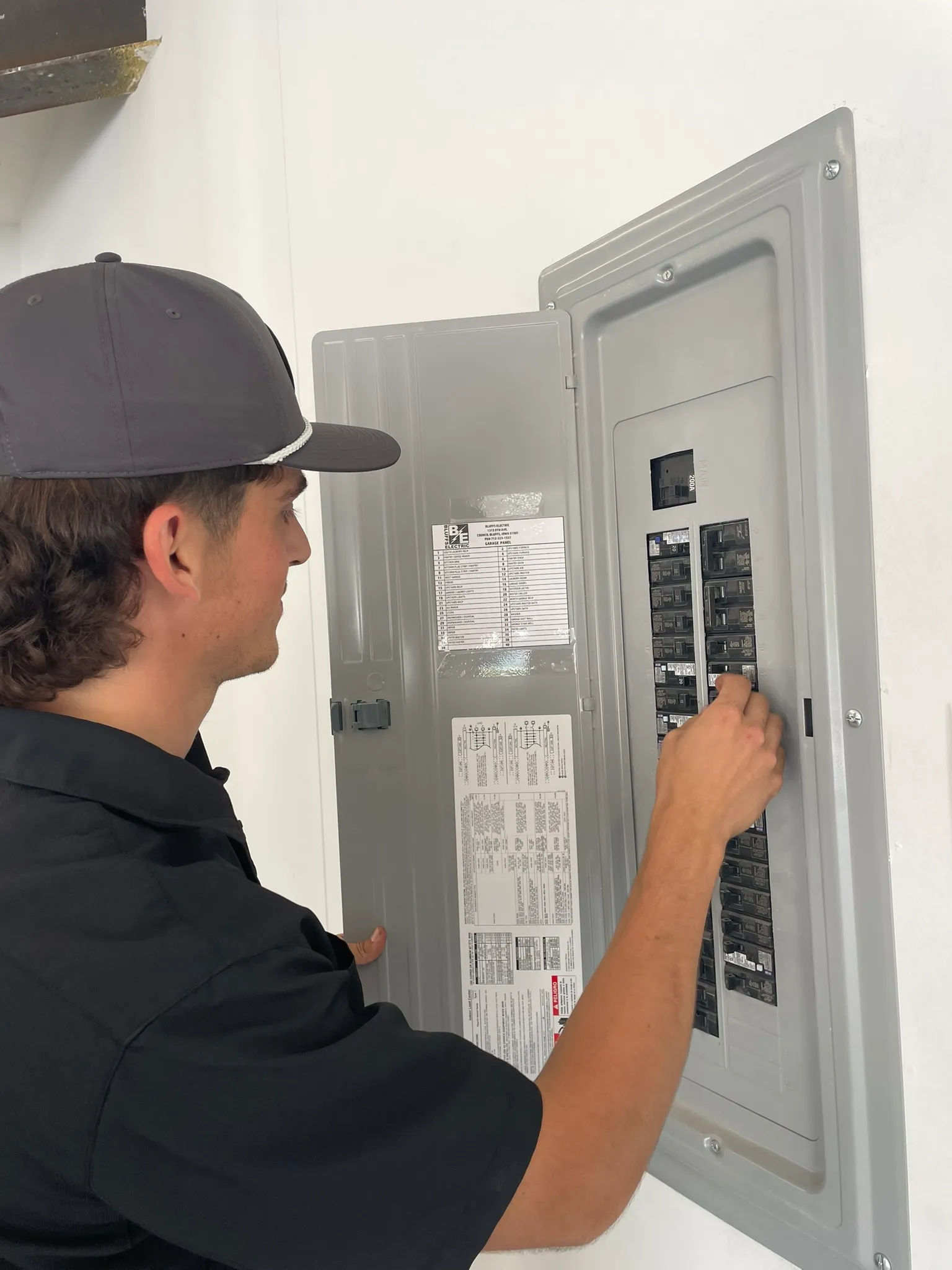 Residential electrical panel inspection by Bluffs Electric